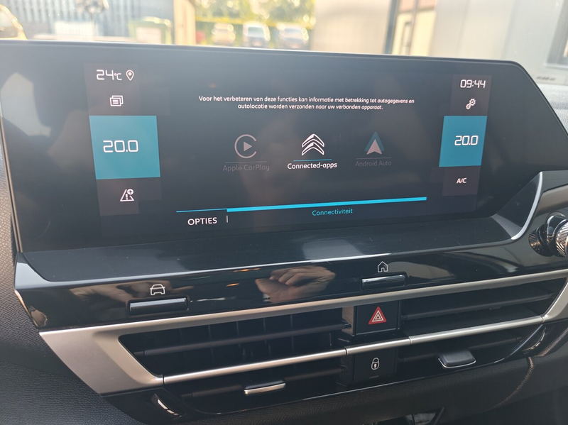 Citroen C4 1.2 PureTech 100 MAN6 | Feel | Carplay | Camera — photo 14