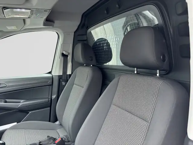 Volkswagen Caddy view 9