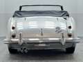 Austin-Healey 3000 MKII BJ7 2+2 / Convertible / Roadster / 1964 White - thumbnail 20