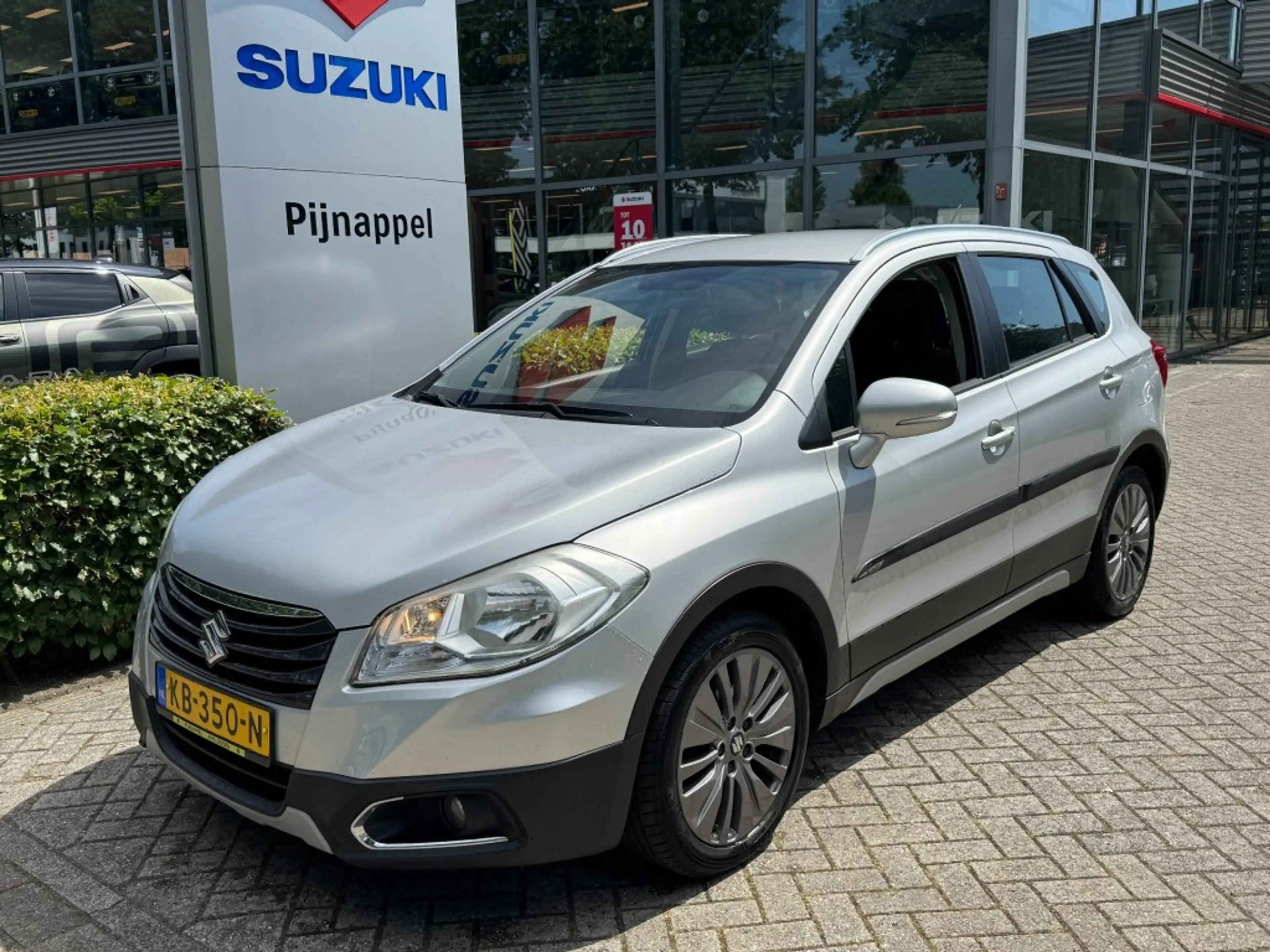 Suzuki SX4 S-Cross 1.6 Automaat Exclusive 5-deurs met Trekhaak — photo 5