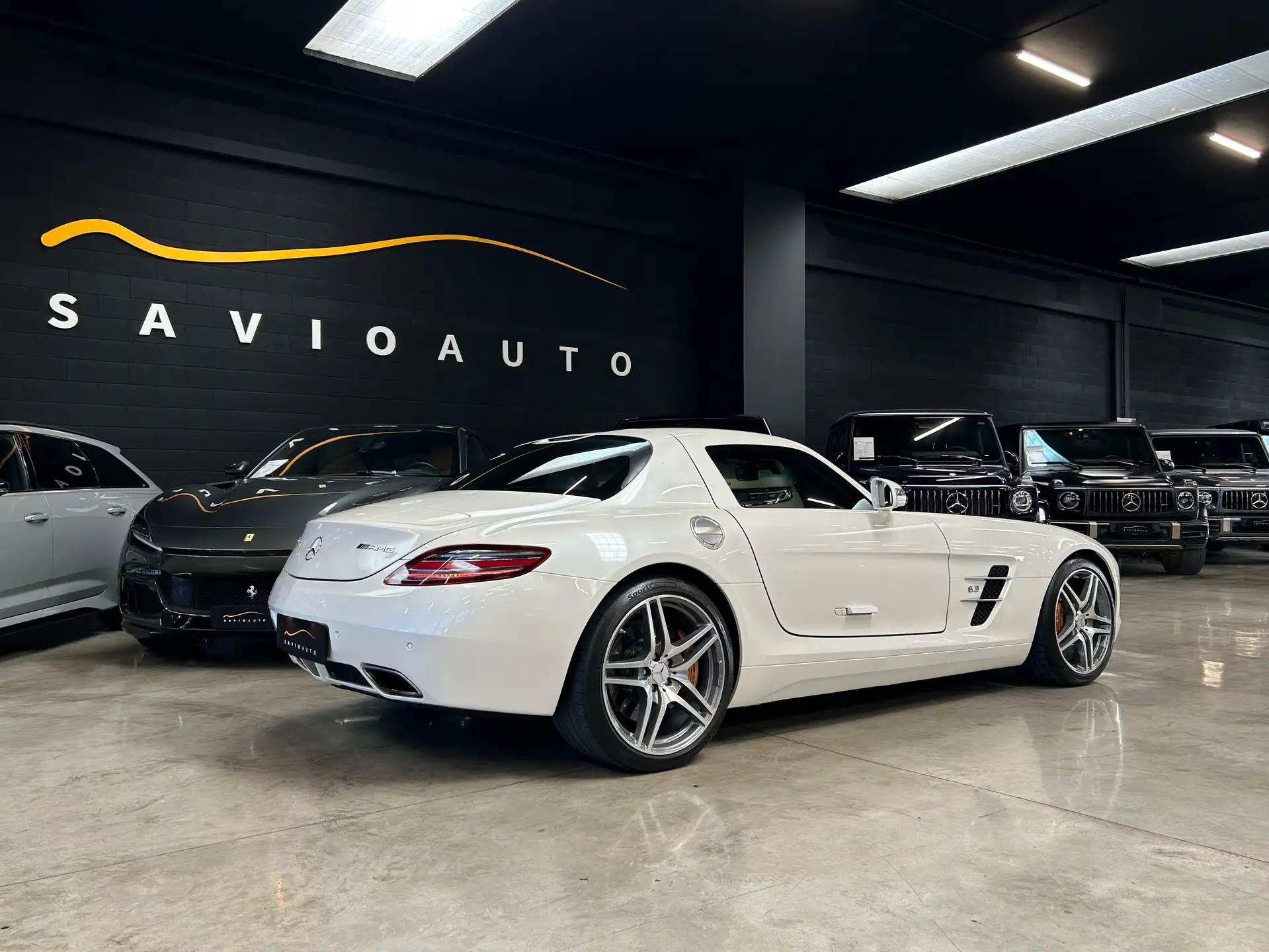 벤츠 SLS AMG 2011 화이트 사진 8