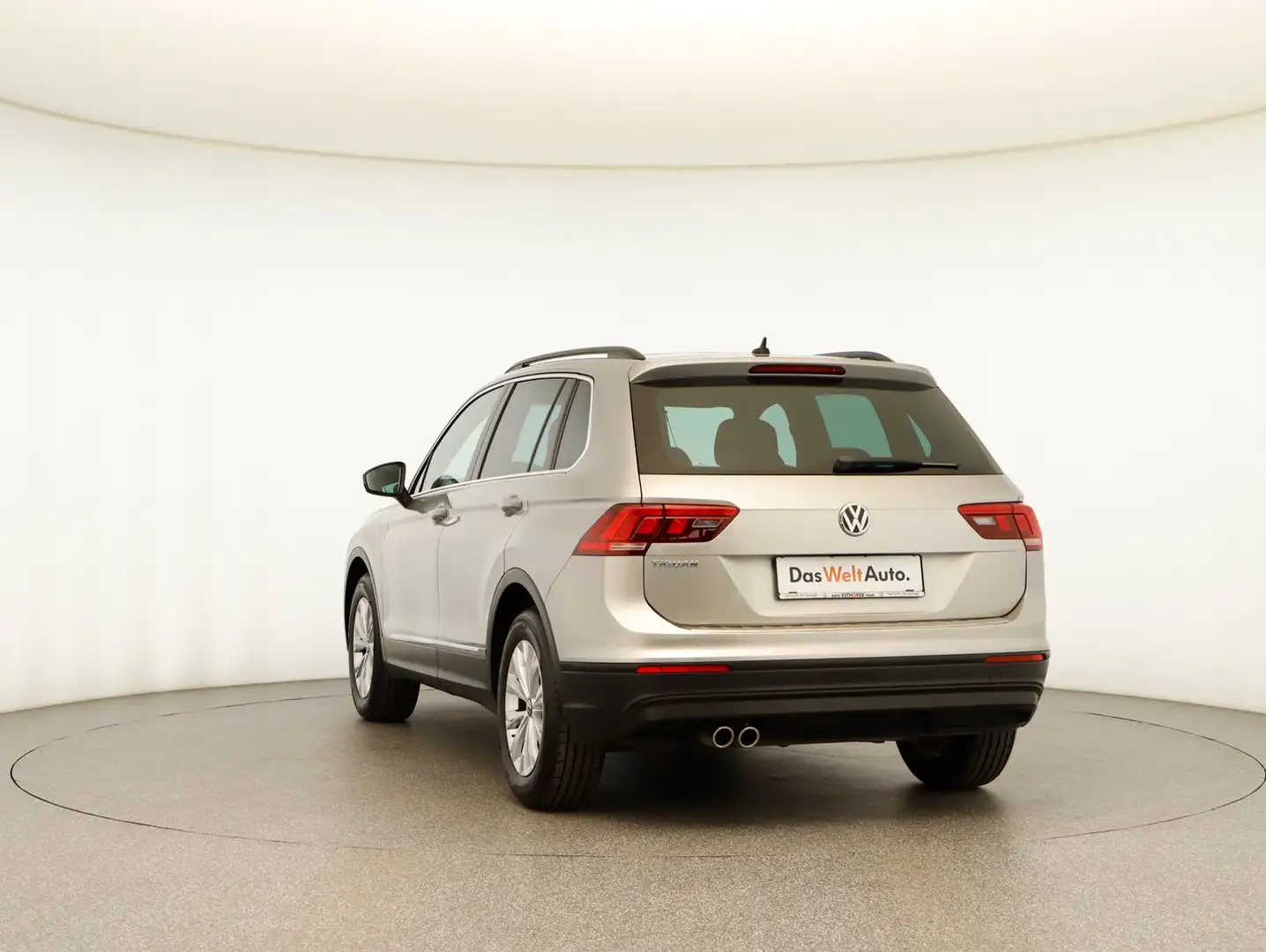 Volkswagen Tiguan Sky TSI Silber - 2