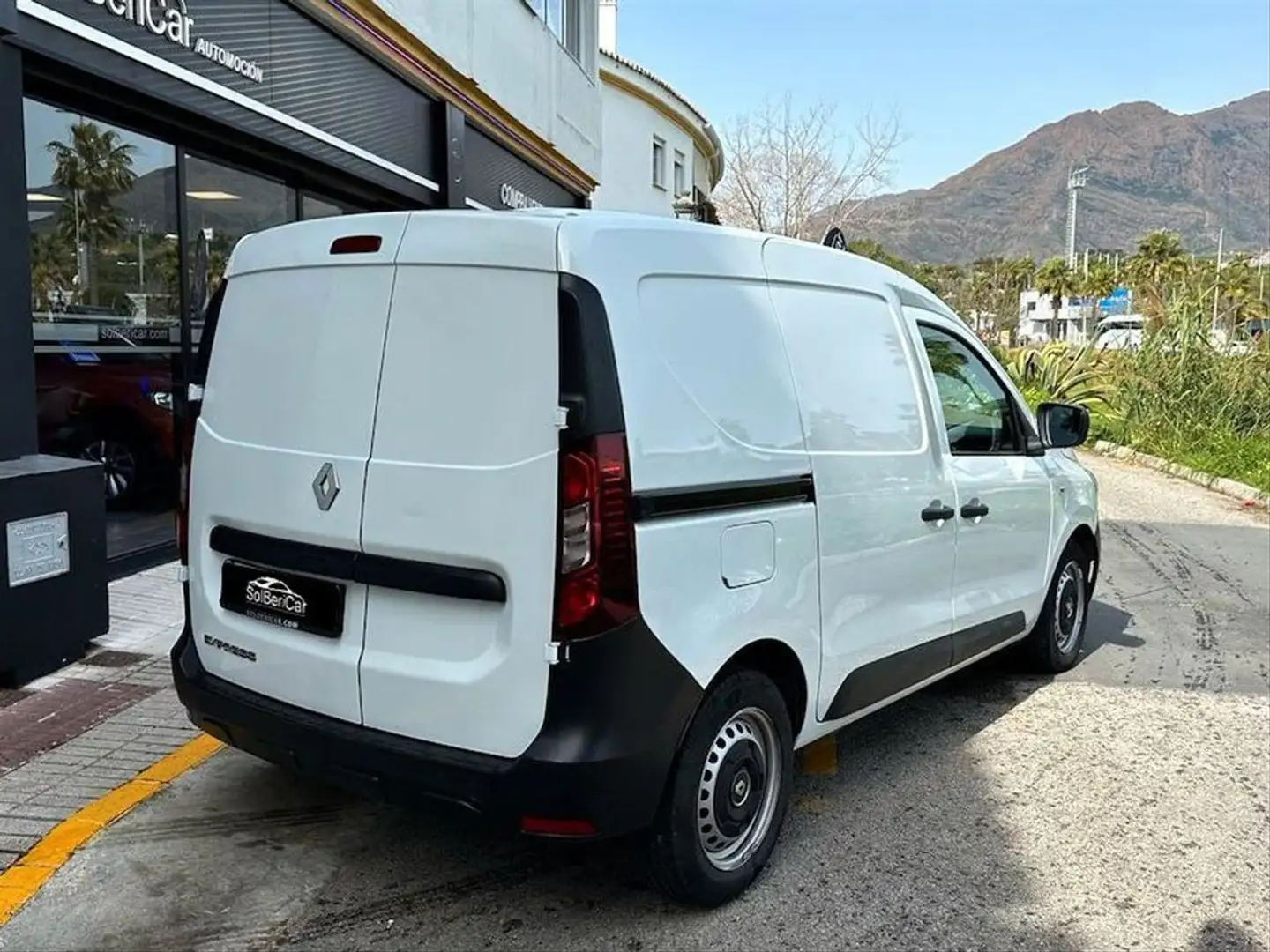 Renault Express Confort 1.5 Blue dCi 70 kW 95 cv Blanco - 2