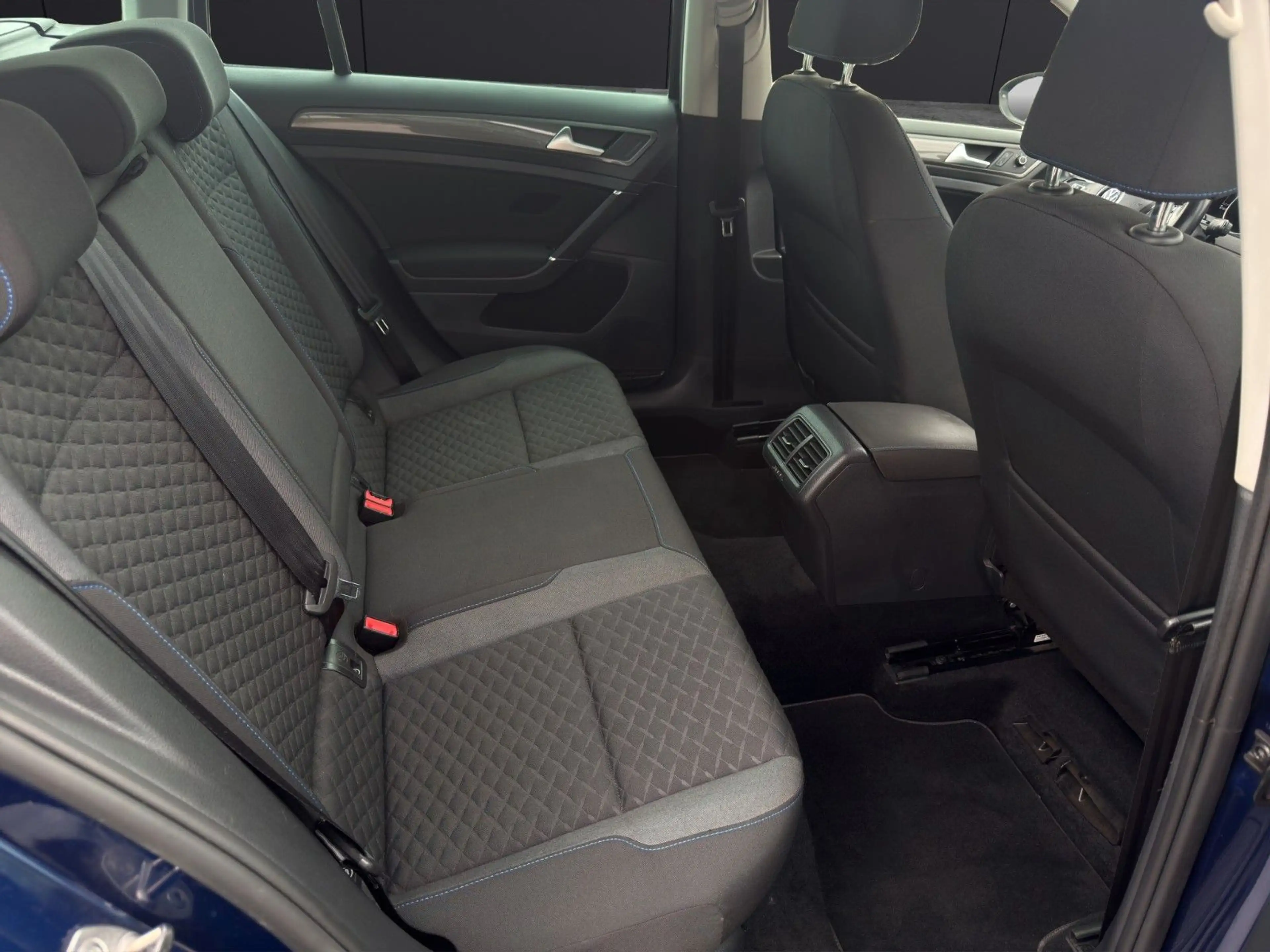 Volkswagen Golf VII Automatik"Garantie-ServiceNEU"2.Hand — photo 24