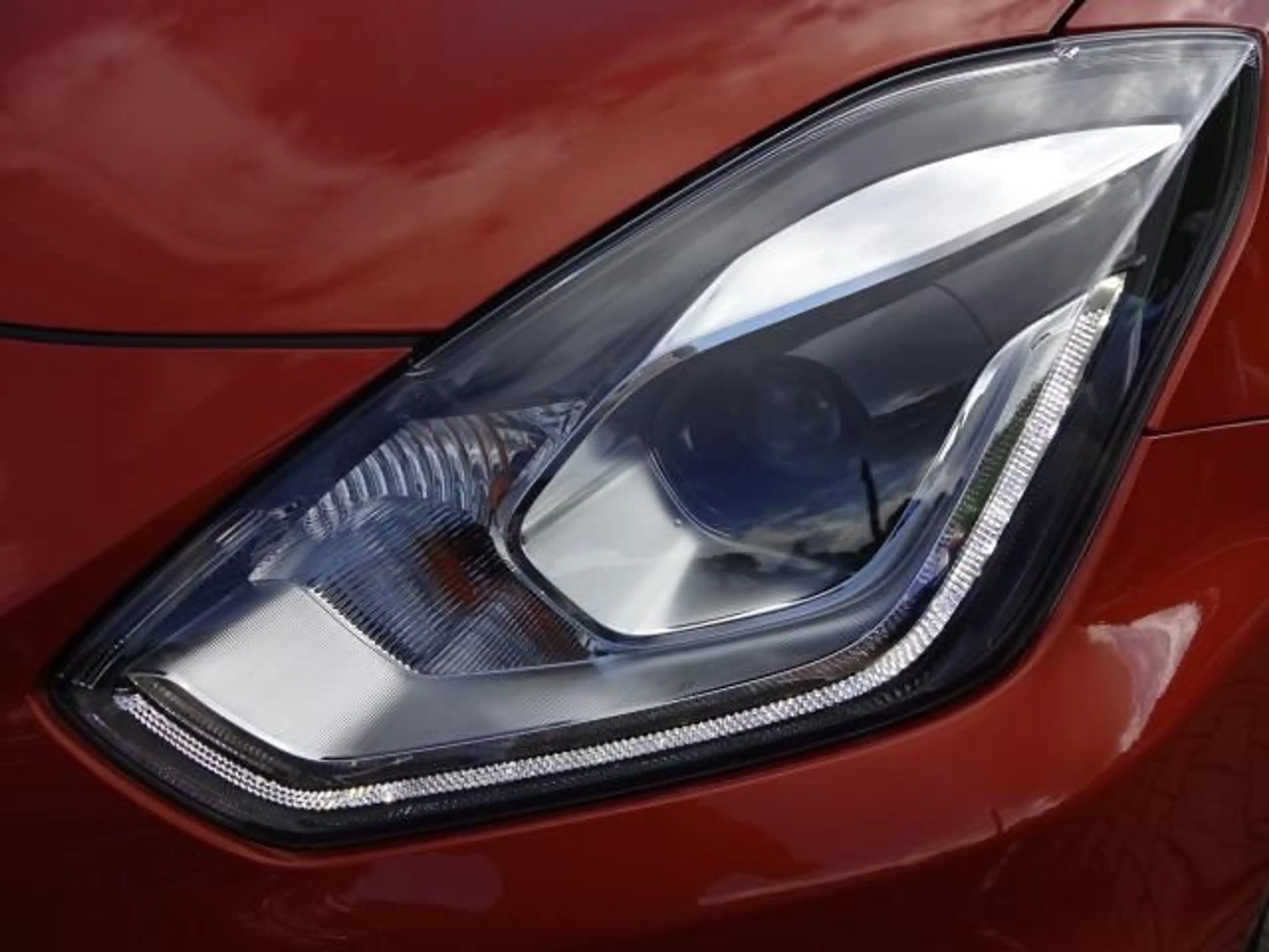Suzuki Swift SWIFT  1.4 BOOSTERJET SPORT VOLL-LED KLIMA NAVI — photo 11