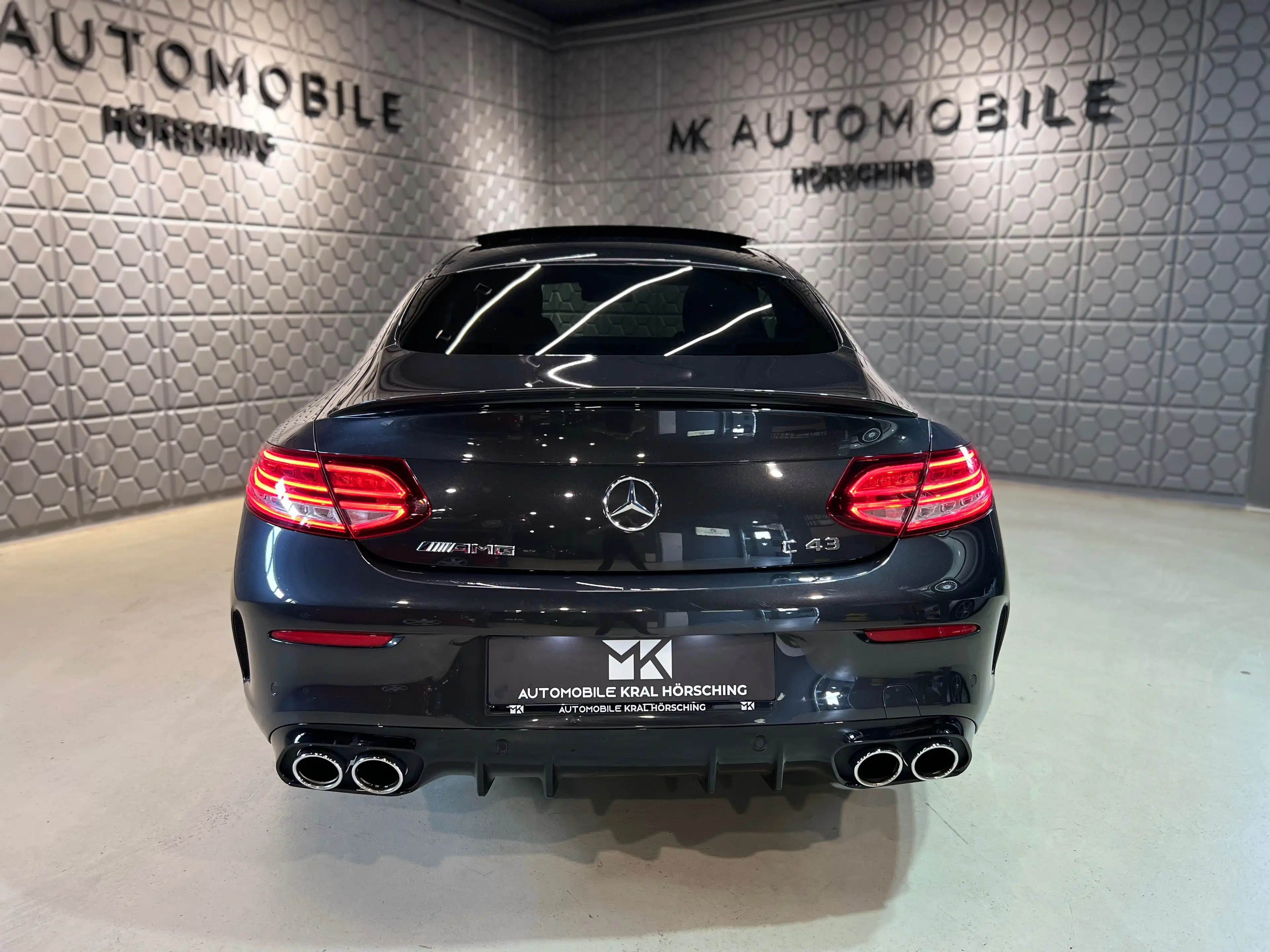 Mercedes-Benz C 43 AMG 4Matic*HUD*360*LEDER*BURMESTER*AMBIENTE*PANO/SCHIE — photo 10