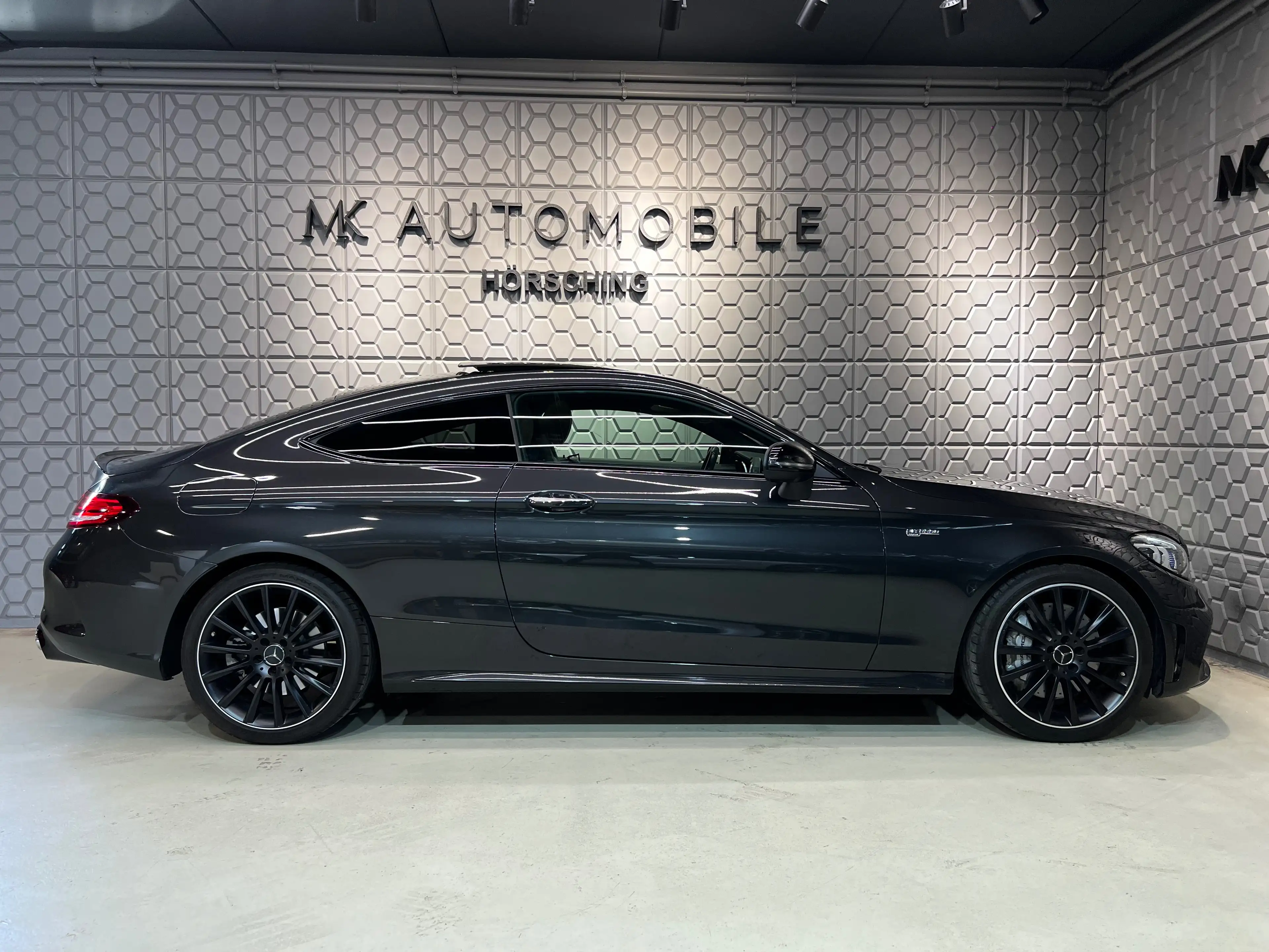 Mercedes-Benz C 43 AMG 4Matic*HUD*360*LEDER*BURMESTER*AMBIENTE*PANO/SCHIE — photo 7
