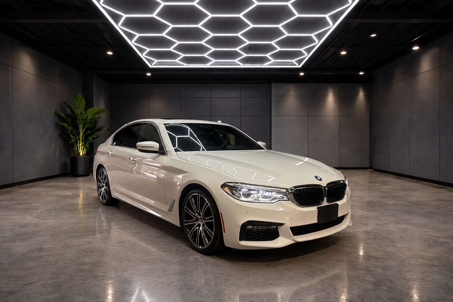 2017 BMW 5 Series 4dr Sdn 540i xDrive AWD