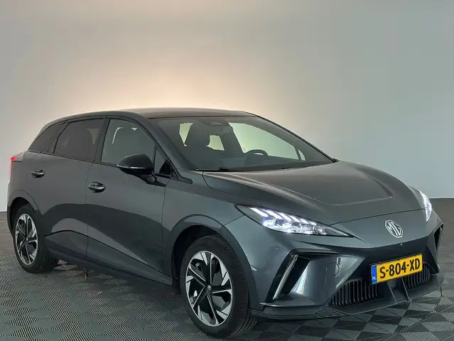 MG MG4 Luxury 64 kWh | Trekhaak | CARPLAY | SOH 96% ✅ 1e