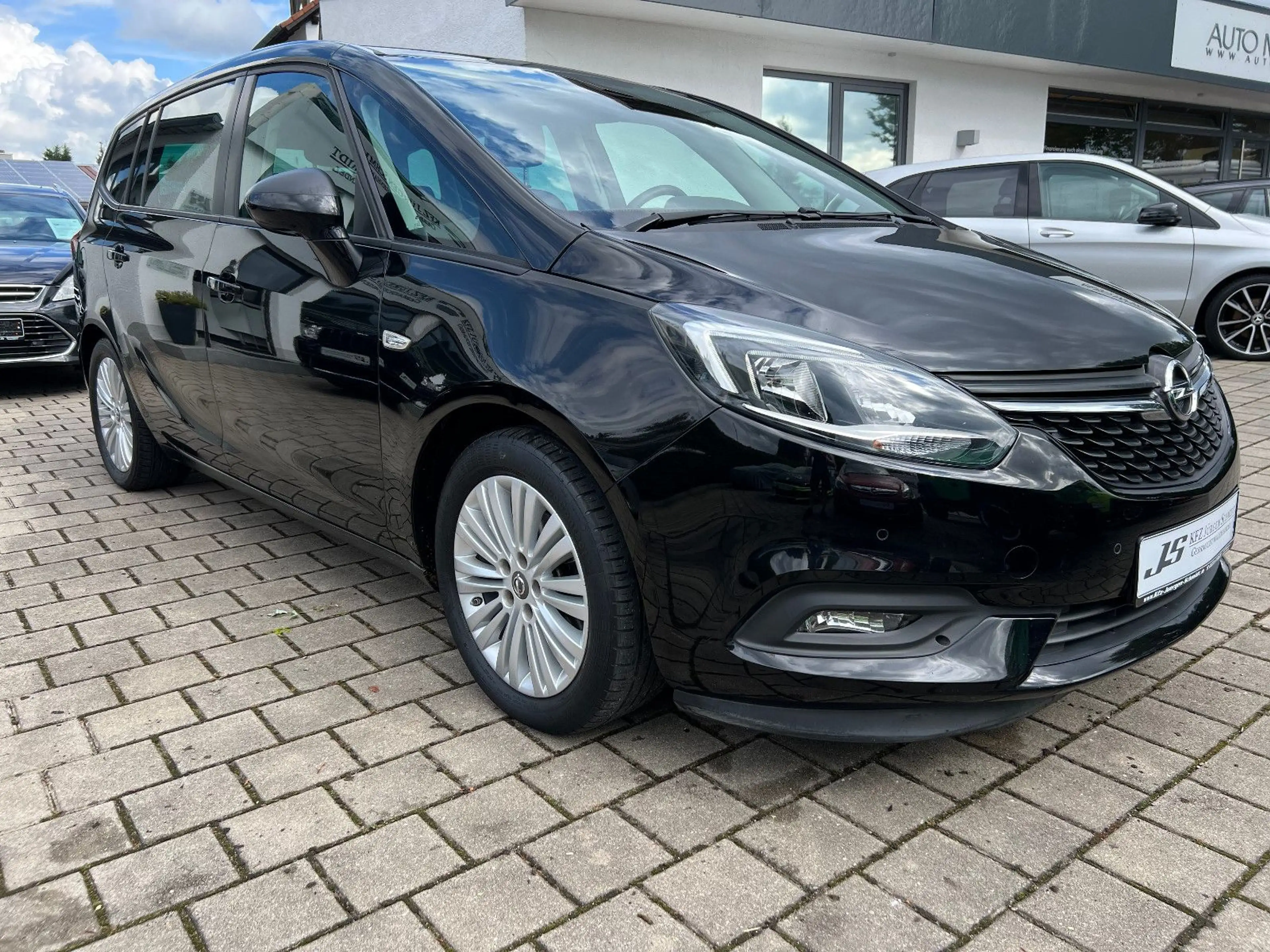 Opel Zafira Tourer 1.4 Turbo Edition Start/Stop Navi