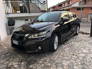 CT 2010 1.8 Luxury cvt
