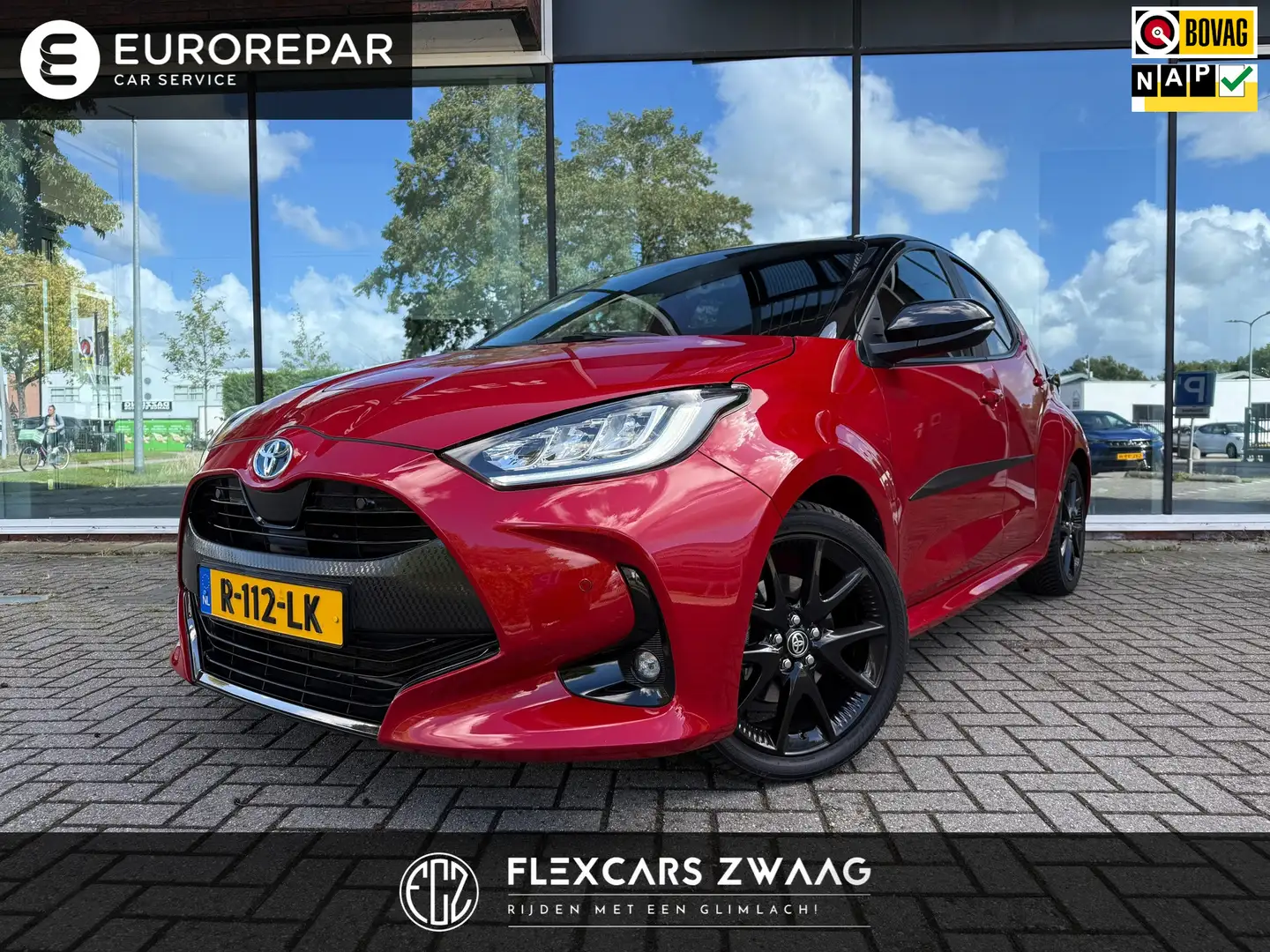 Toyota Yaris 1.5 Hybrid Executive - Automaat - JBL - Climate - Rojo - 1