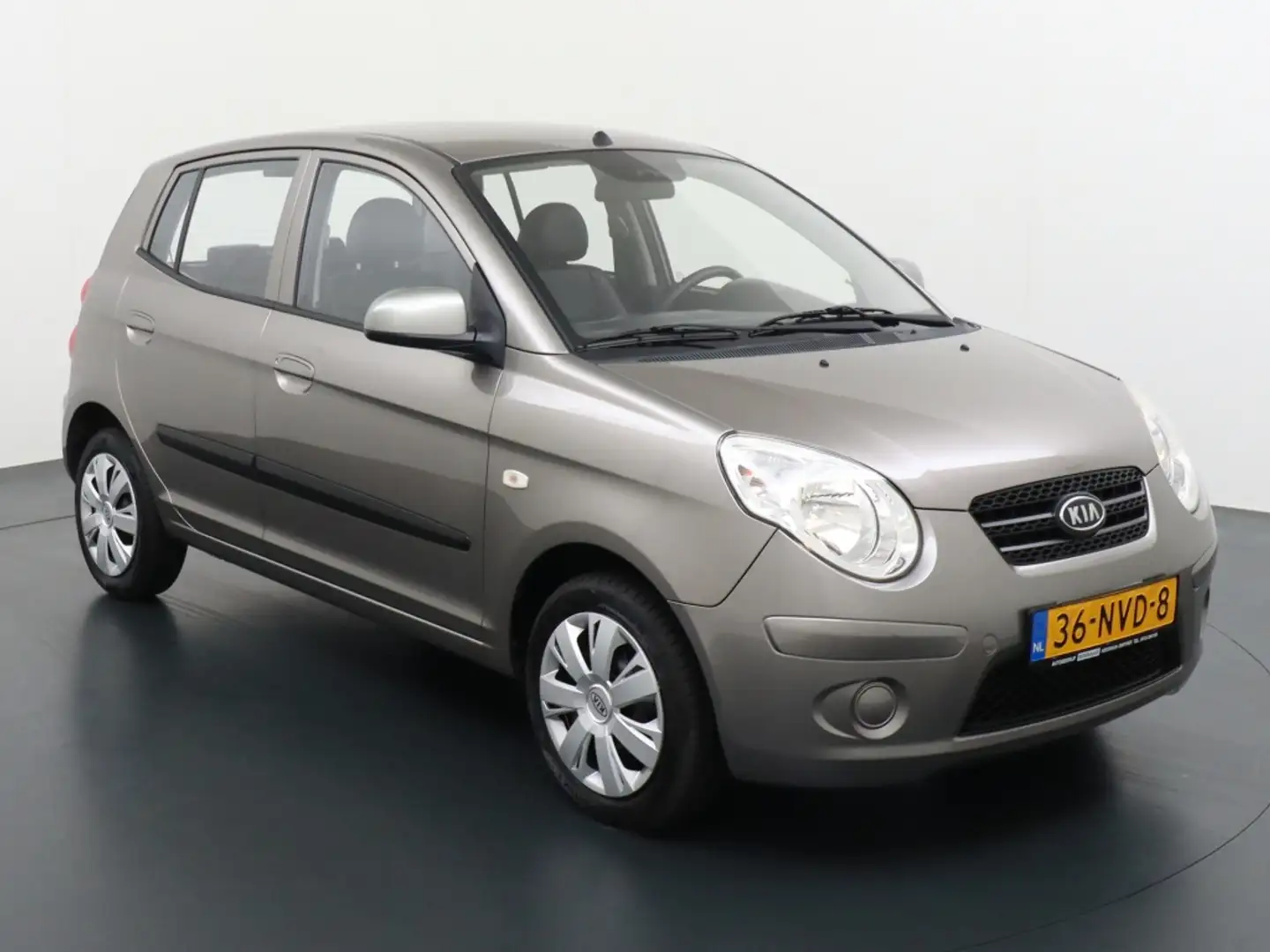 Kia Picanto 1.0 X-pect Grijs - 2