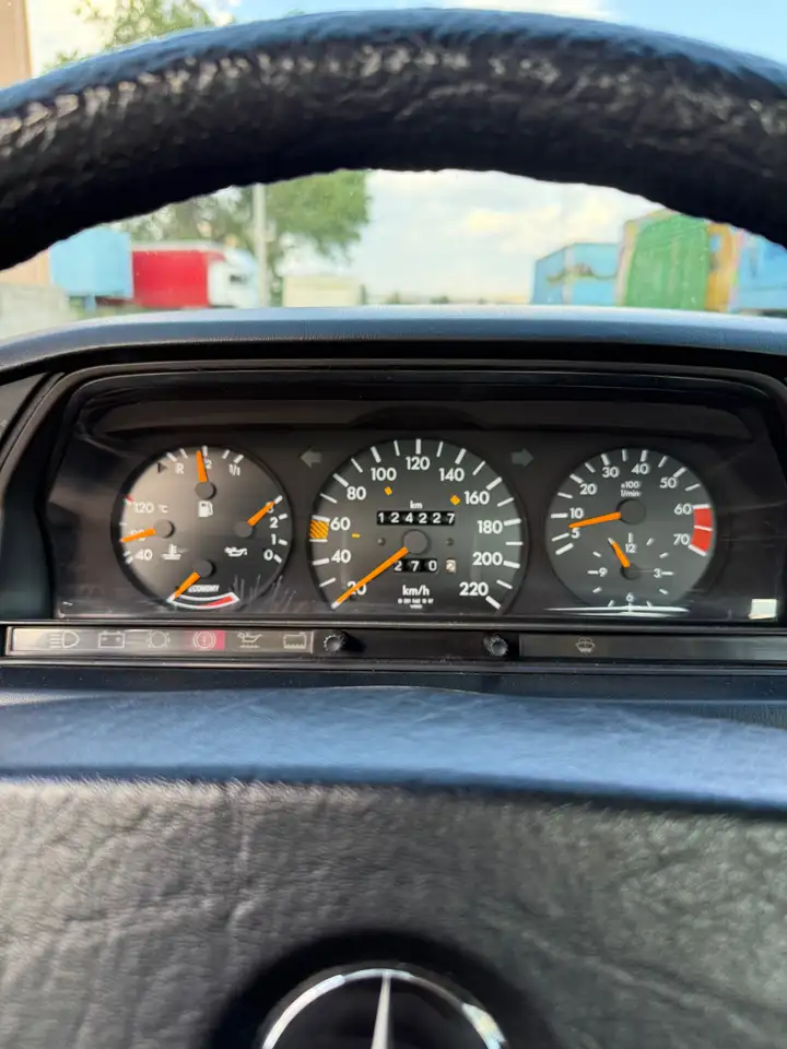 Mercedes-Benz 190E 2.0, foto 8