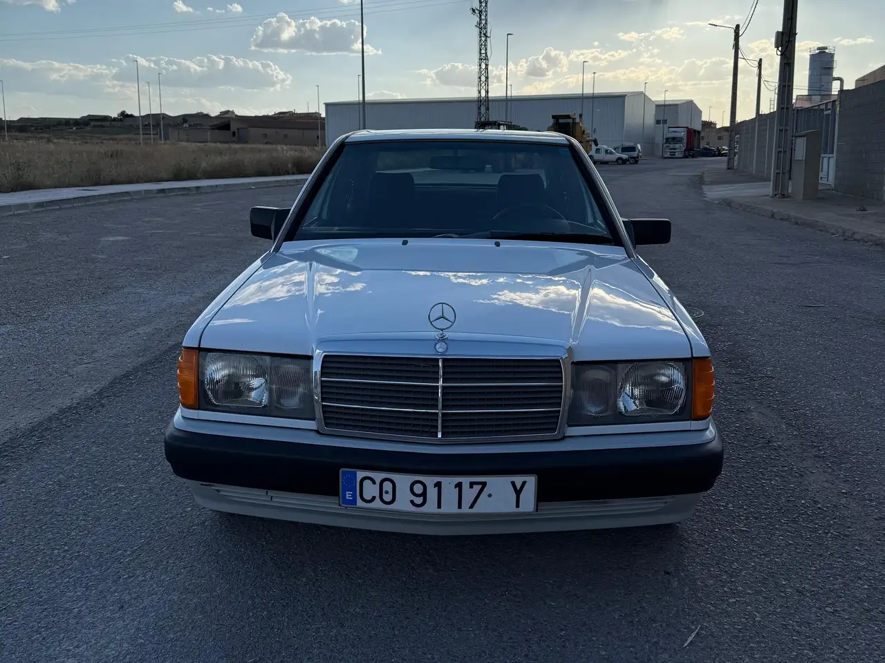 Mercedes-Benz 190E 2.0, foto 2