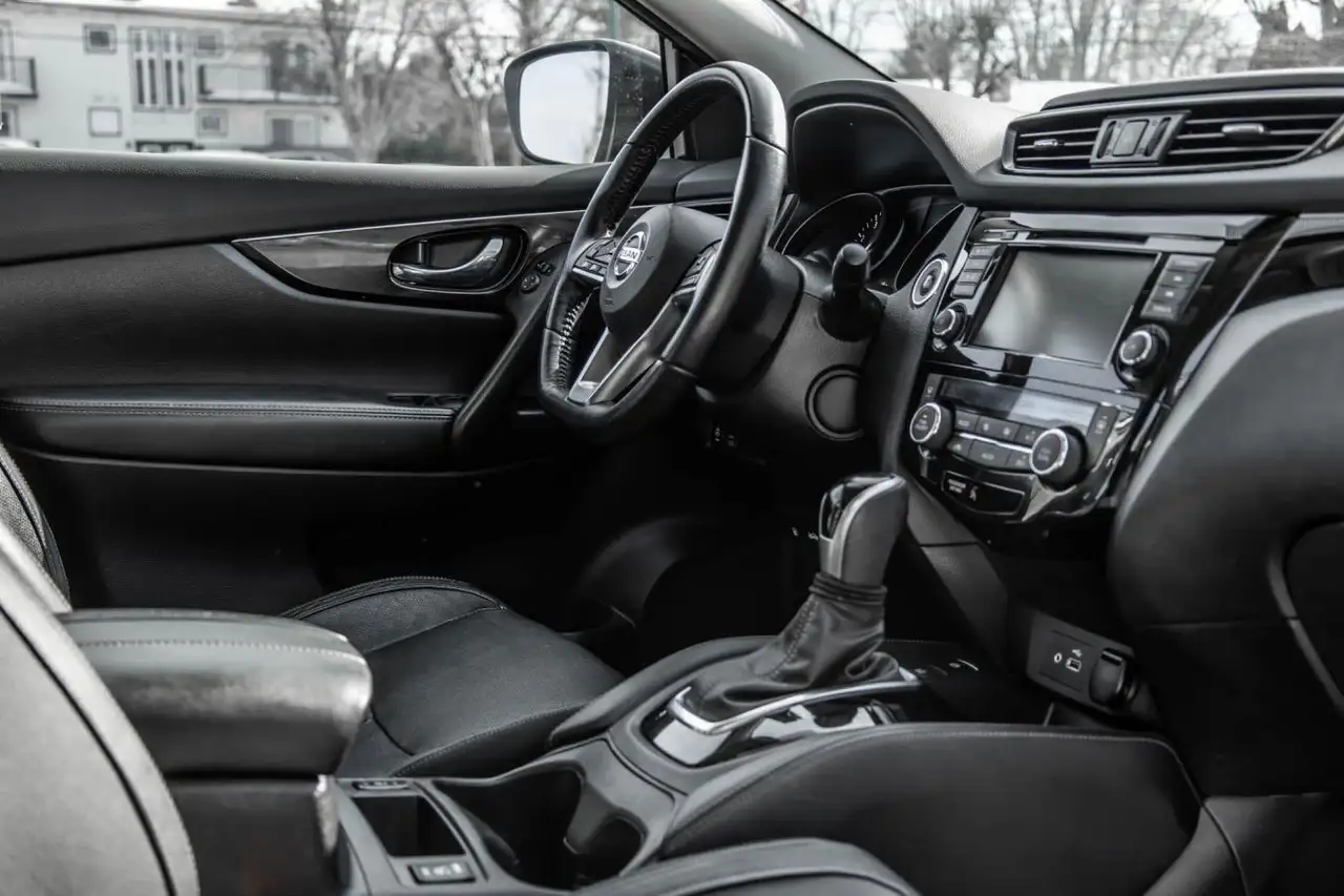 Nissan Qashqai снимка Nissan Qashqai