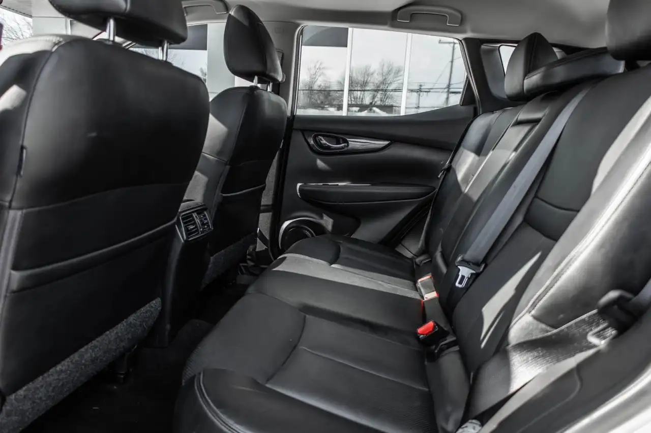 Nissan Qashqai снимка Nissan Qashqai