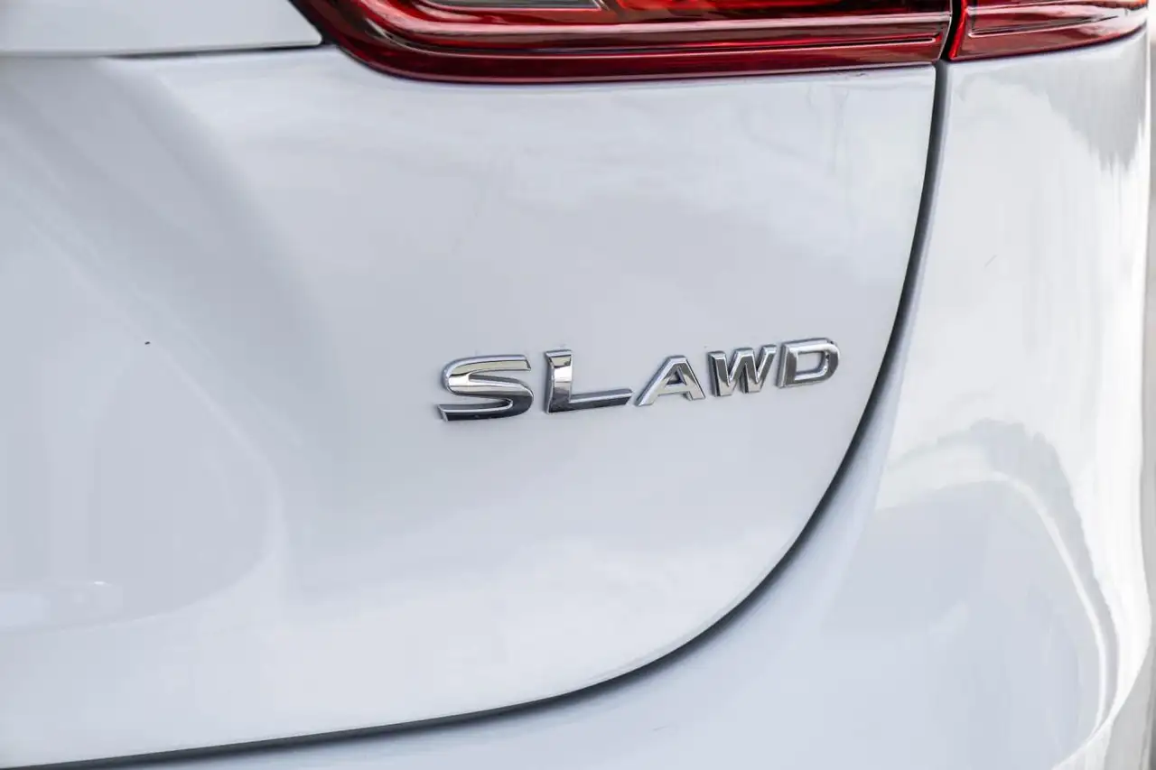 Nissan Qashqai снимка Nissan Qashqai