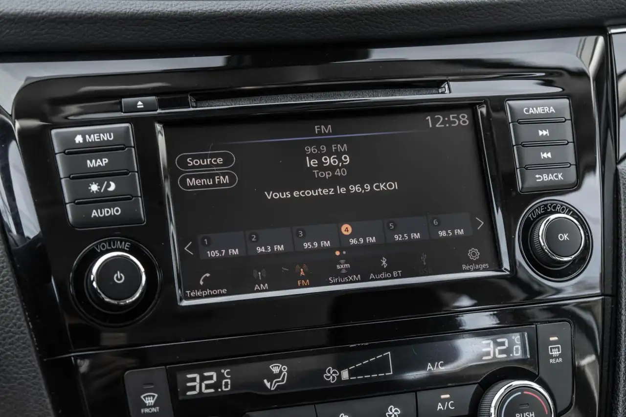 Nissan Qashqai снимка Nissan Qashqai