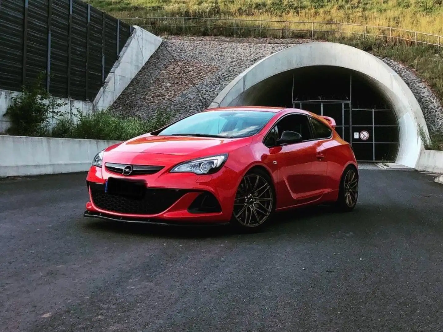 Opel Astra J OPC Rojo - 2