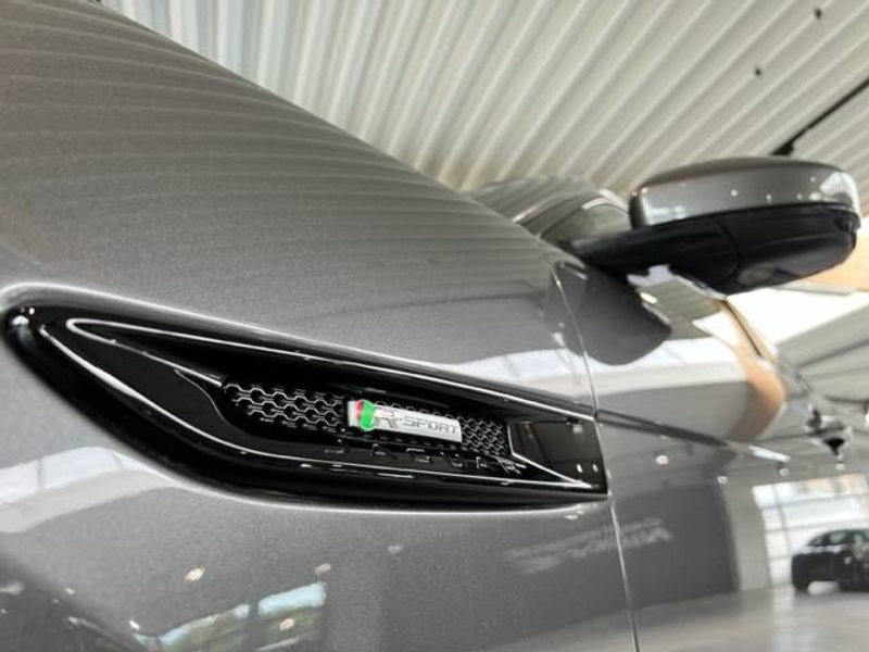 Jaguar F-Pace F-Pace 2.0 D AWD R-Sport — photo 5