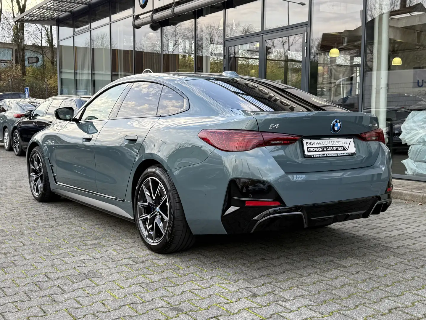 BMW i4 eDrive40 Gran Coupé // Leas.ab EUR570,-inkl. Grün - 2