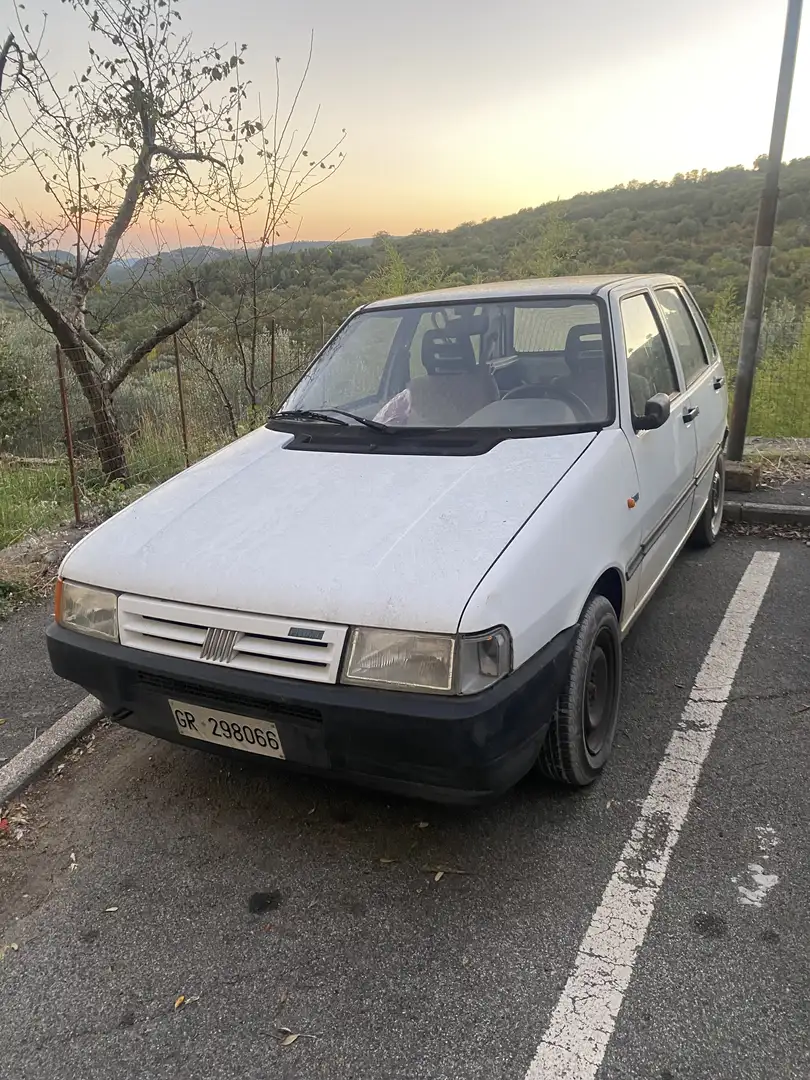 Fiat Uno 5p 1.0 Fire 45cv - 1