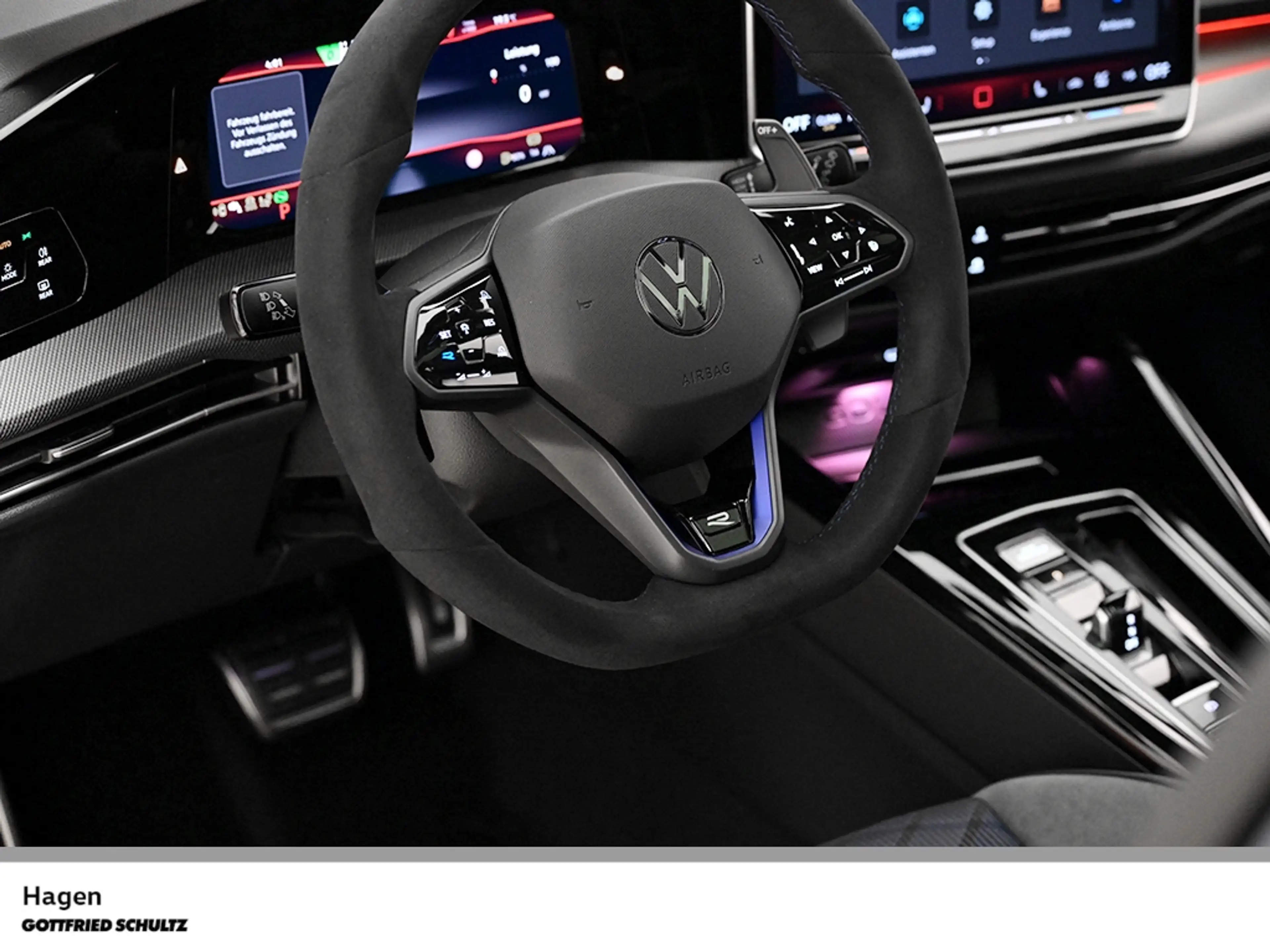 Volkswagen Golf R 2 0 l TSI 4x4 DSG — photo 10