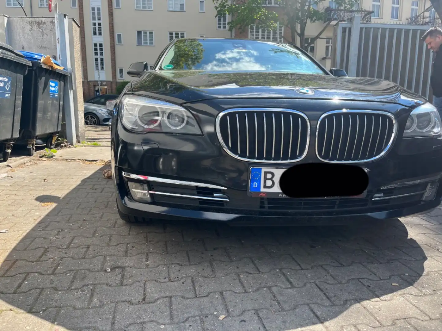 BMW 730 730d xDrive Noir - 1