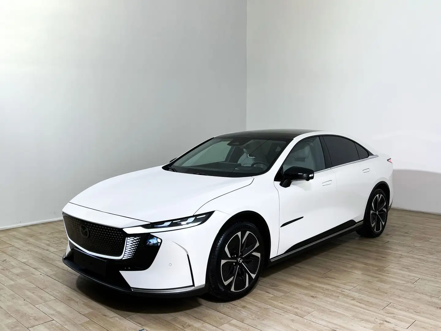 Mazda 6e Mazda6e 80 kWh Takumi Weiß - 1