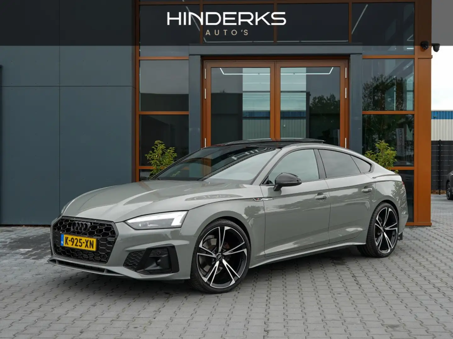 Audi A5 Sportback 35 TFSI S edition | 3X S-Line | Pano | M Grijs - 1