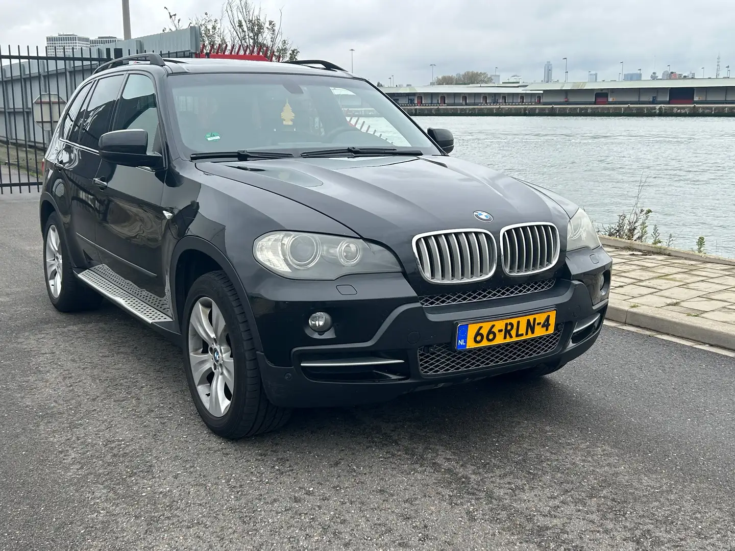 BMW X5 Overig xDrive30d Executive AUT PANO LEDER NAVI Zwart - 1