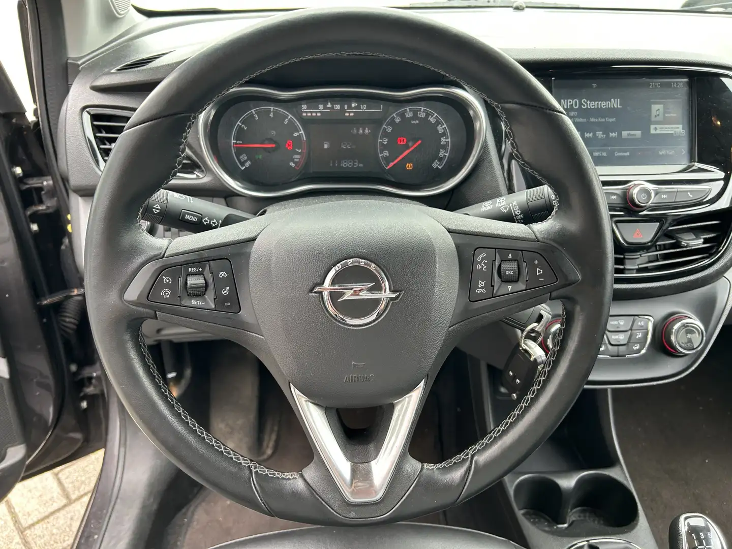 Opel Karl 1.0 ecoFLEX Innovation 50% deal 3.475,- ACTIE Half Grijs - 2