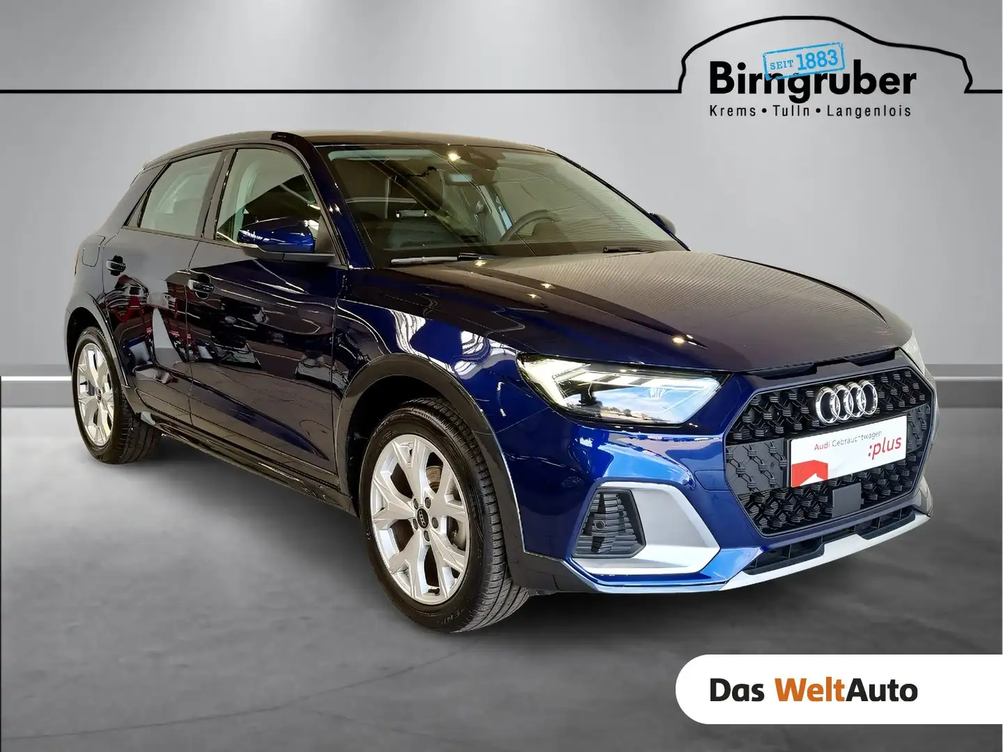Audi A1 30 TFSI intense Blau - 1