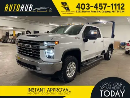 White 2023 Chevrolet Silverado 3500HD Pickup Truck Four-Wheel Drive Automatic