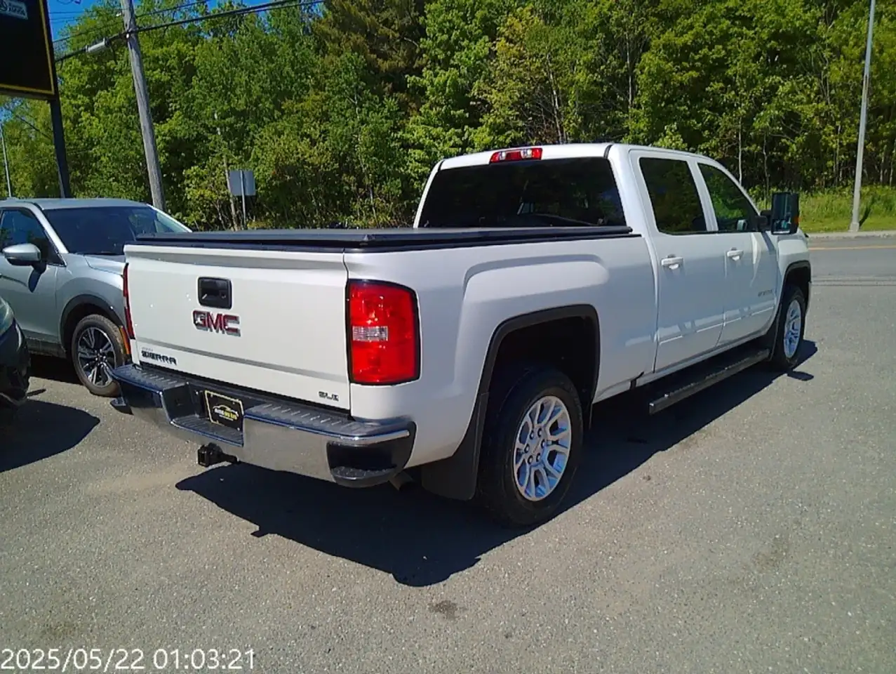 GMC Sierra 1500 photo GMC Sierra 1500