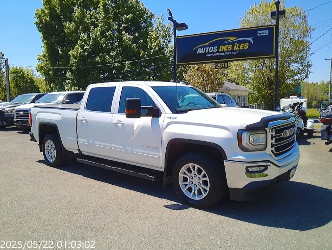 GMC Sierra 1500 photo GMC Sierra 1500
