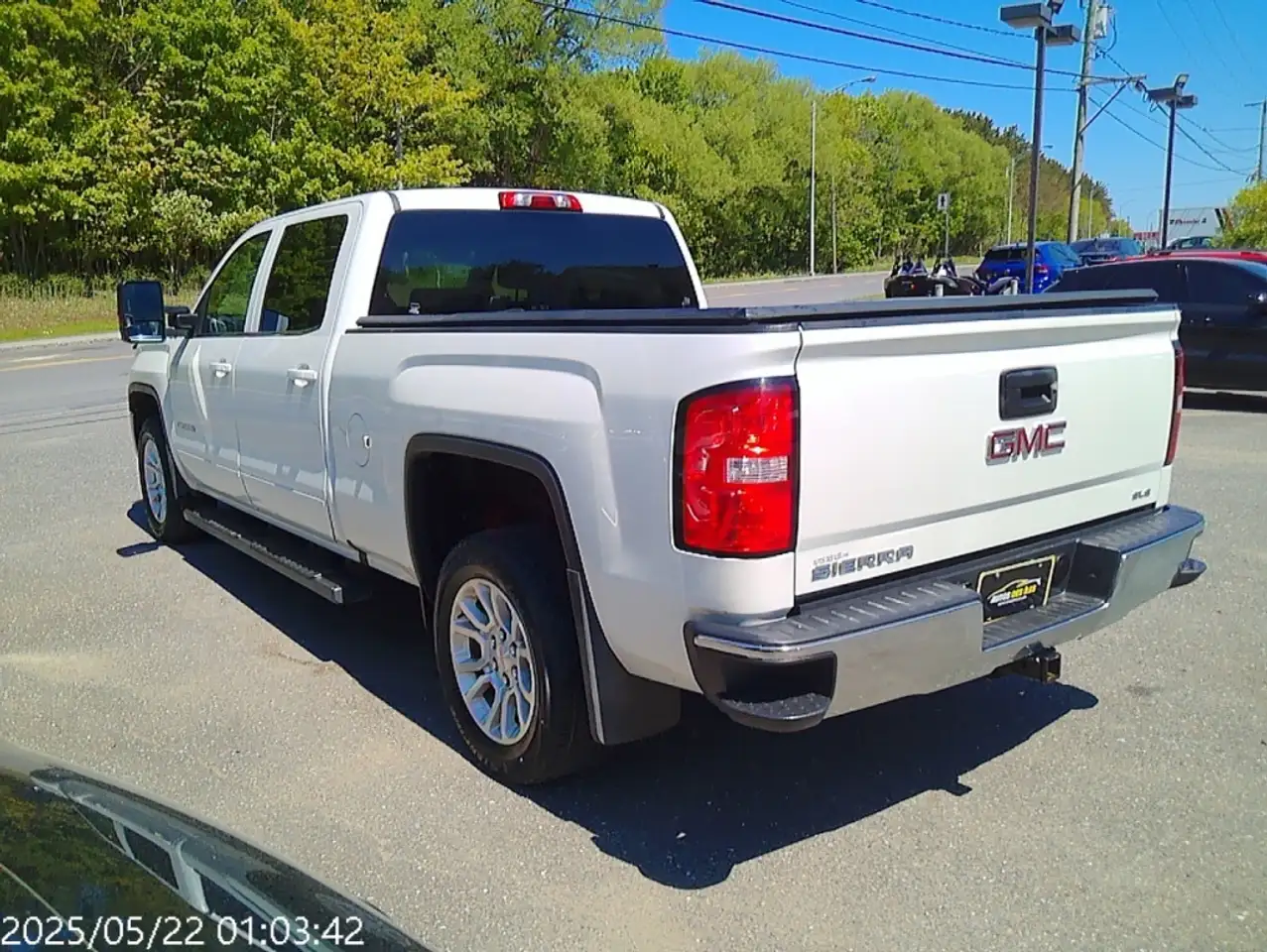 GMC Sierra 1500 photo GMC Sierra 1500