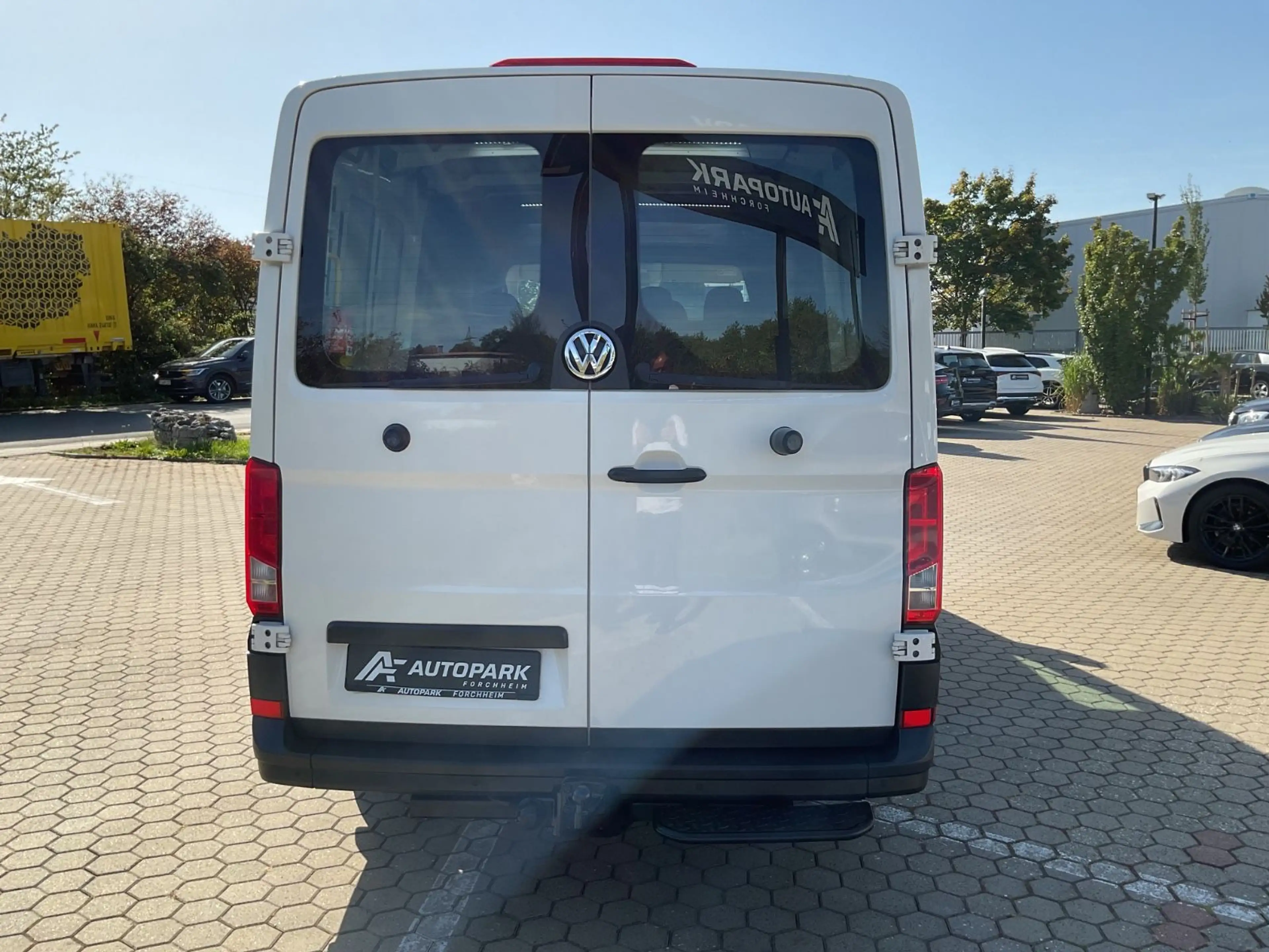 Volkswagen Crafter PLUS 35 mittel AHK LED Navi 7-Sitzer — photo 5