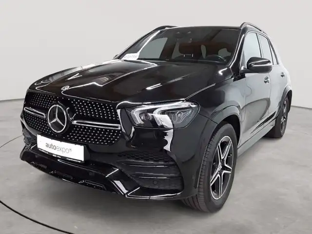 Mercedes-Benz Gle view 2