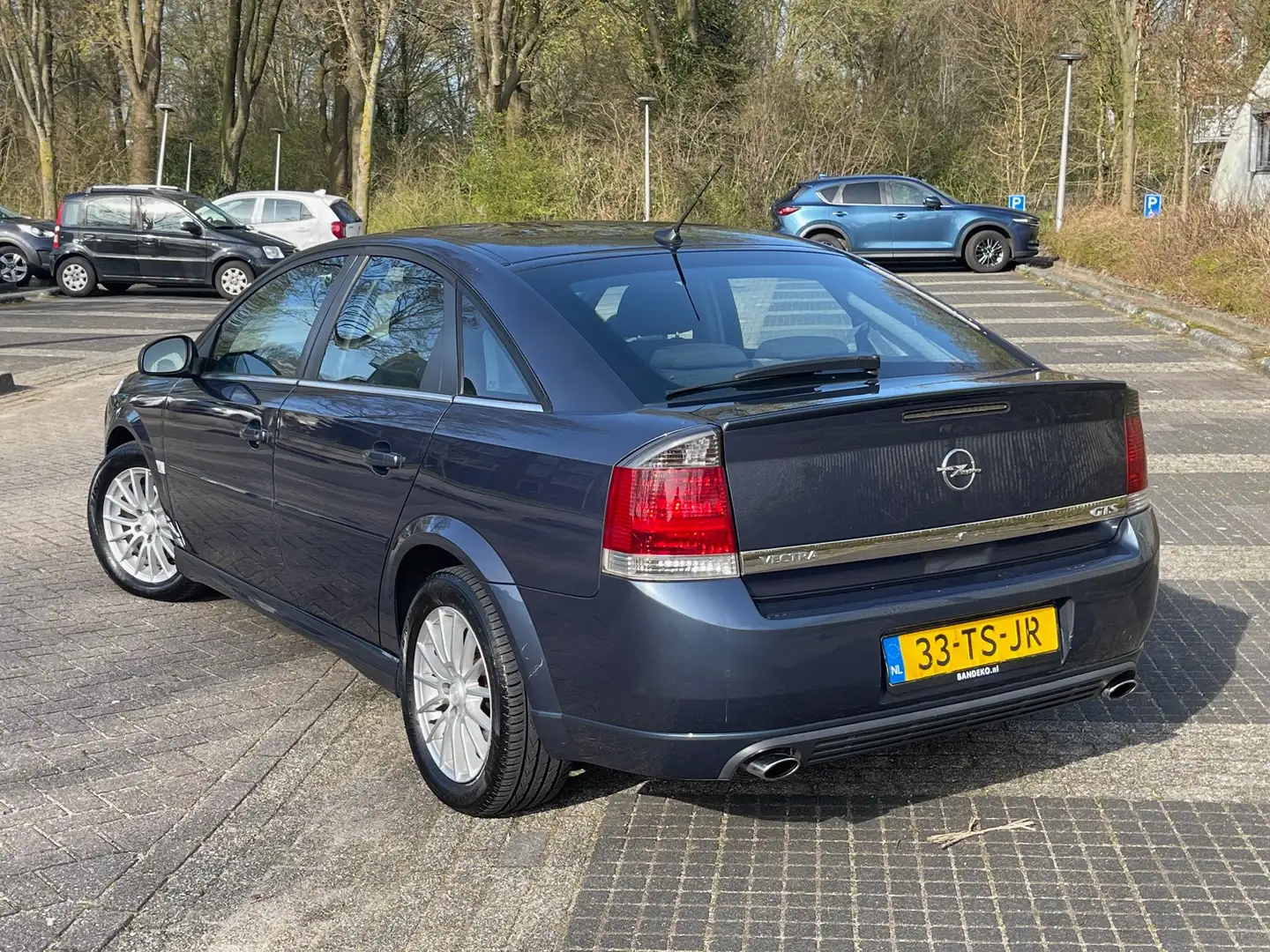 Opel Vectra 2.2-16V Business Bleu - 2