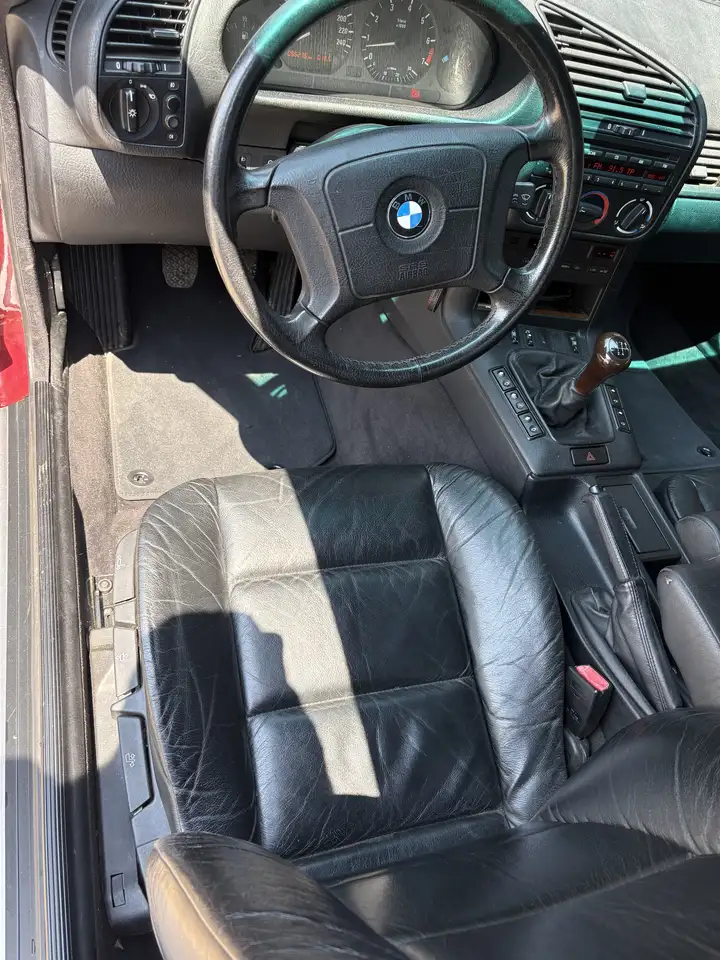 BMW 320i Cabrio, foto 7