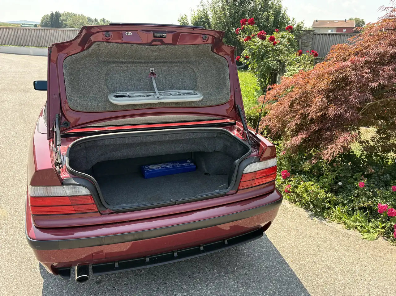 BMW 320i Cabrio, foto 8