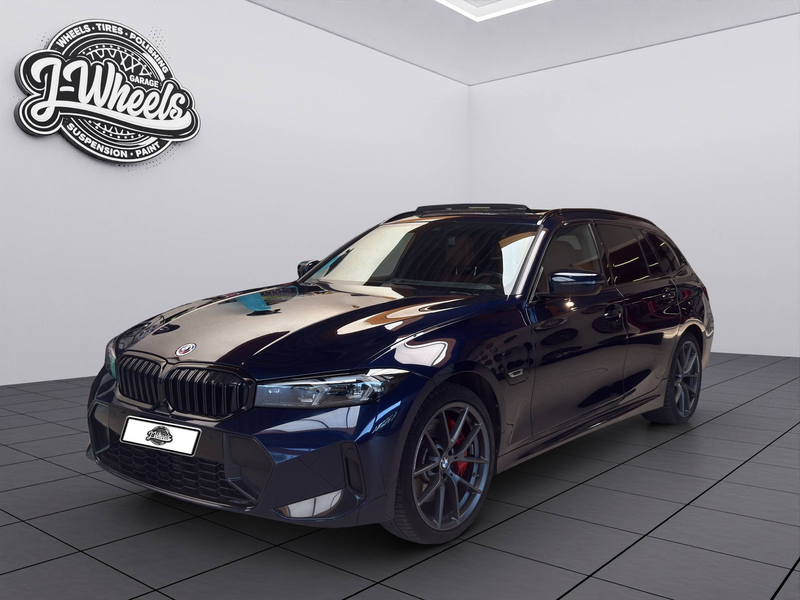 BMW 330 Touring 330eAS PHEV 50 jahre led pdc camera headup trekhaak pano btw... — photo 3