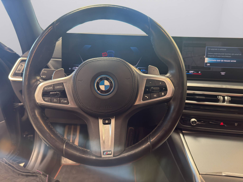 BMW 330 Touring 330eAS PHEV 50 jahre led pdc camera headup trekhaak pano btw... — photo 11