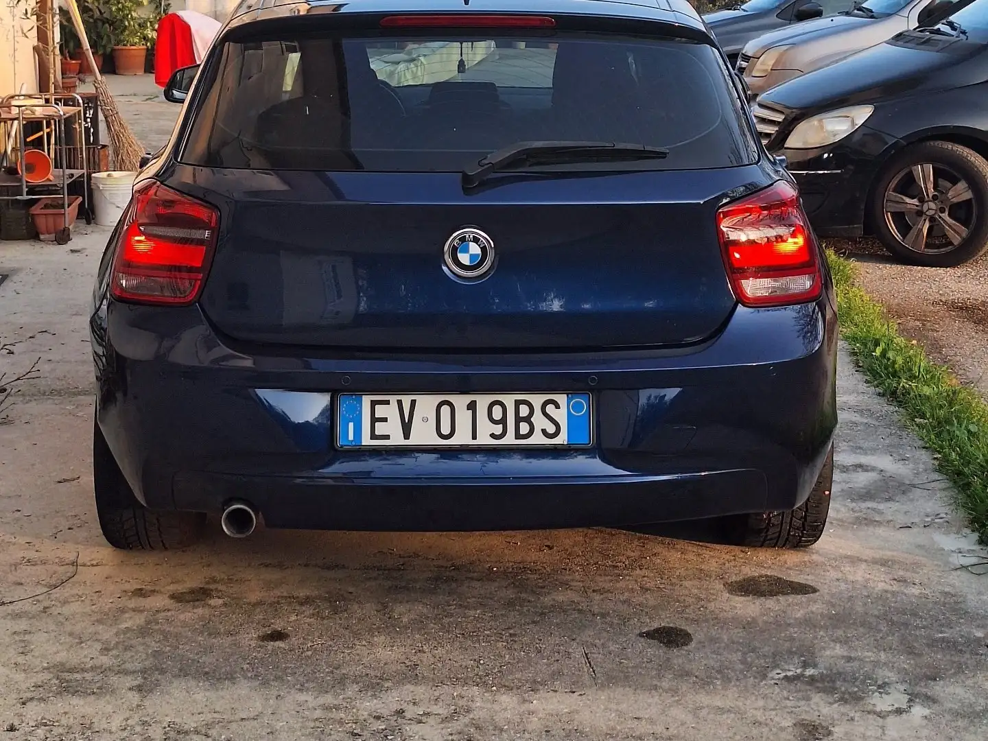 BMW 114 114d 5p Joy Albastru - 2