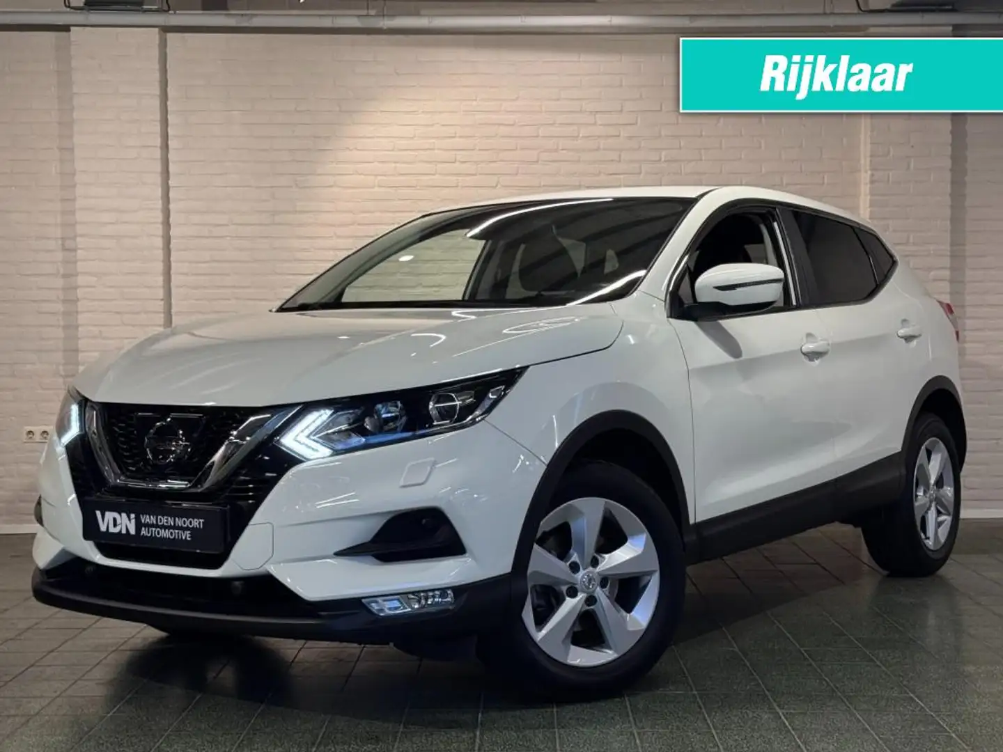 Nissan Qashqai 1.2 Acenta 116pk Camera LED Stoelverwarming Clima Wit - 1