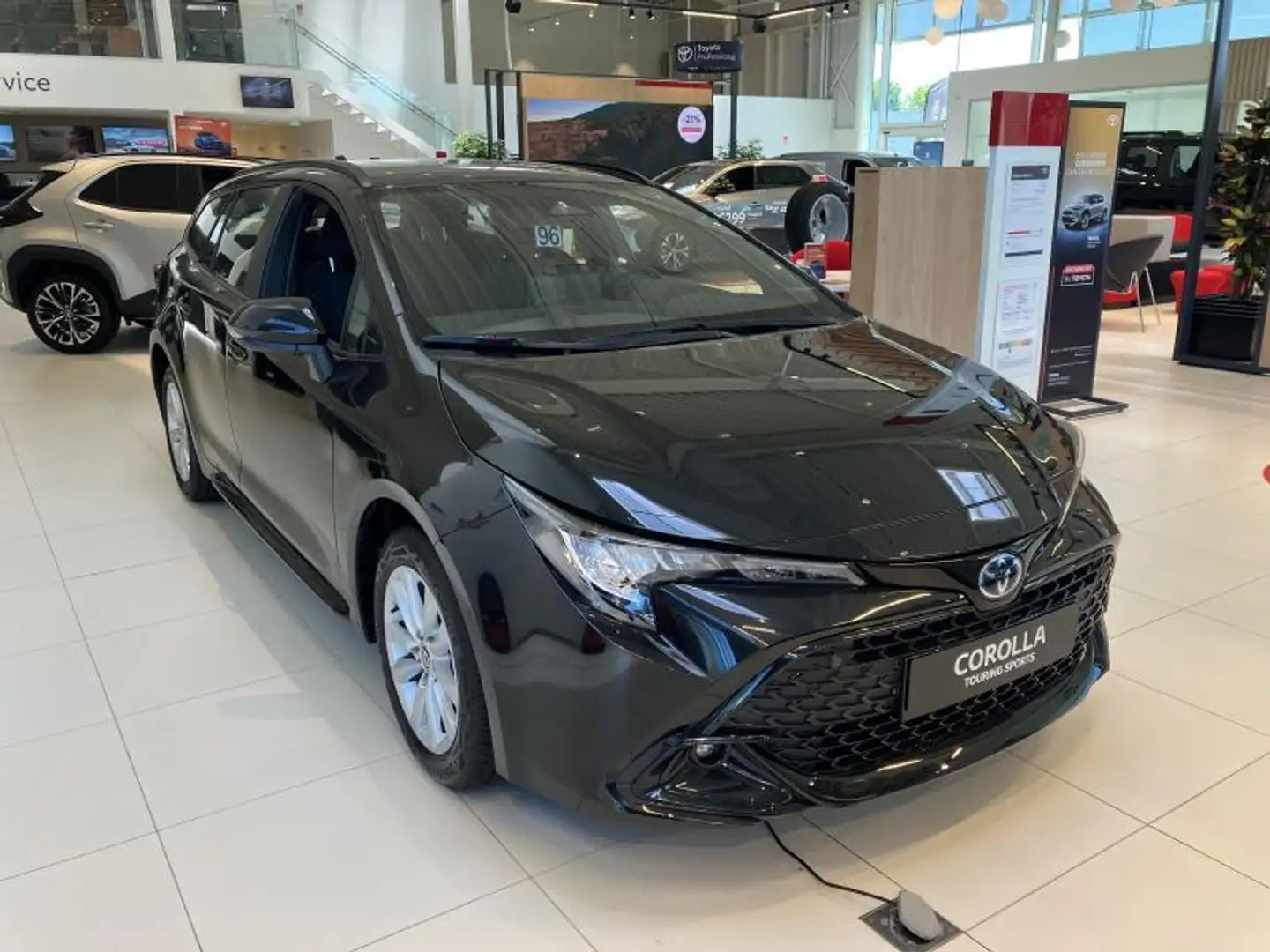 Toyota Corolla TS Dynamic STOCK Schwarz - 1