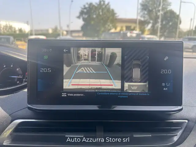 Peugeot 3008 view 13