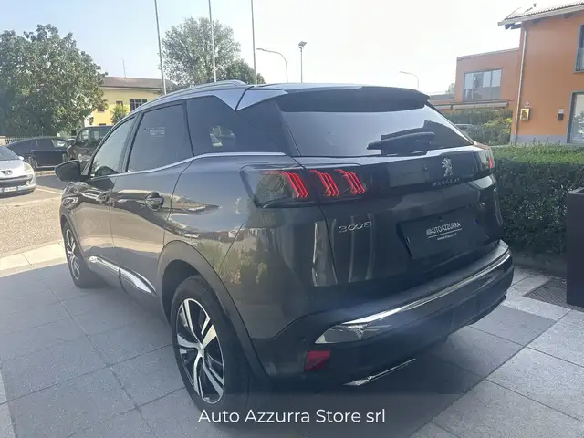 Peugeot 3008 view 6